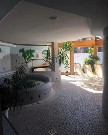 Hotel Feneberg 3*