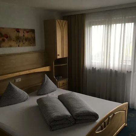 Feneberg Ξενοδοχείο 3*